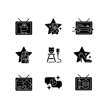 Televizyon, beyaz alana dizilmiş siyah kabartma simgeleri gösteriyor. Alışveriş serisi. Çocuk çizgi filmi. Araba yarışı. Güzellik makyajı. Ayağa kalk komedi. Siluet sembolleri. Vektör izole illüstrasyonu
