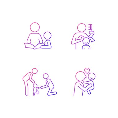 Aile bağlama zamanı gradyan doğrusal vektör simgeleri ayarlandı. Çocukla hikaye anlatmak. Çocuk saçı fırçalamak. Bebek ilk adımlar. İnce çizgili sembol demetleri. İzole edilmiş taslak illüstrasyon koleksiyonu