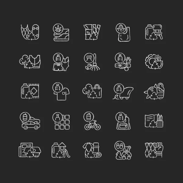 リサイクル材料チョーク白のアイコンは暗い背景に設定されています 持続可能な選択肢だ 環境に優しい製品 公害防止 二酸化炭素排出量を減らす 黒の絶縁ベクトルチャークボードイラスト — ストックベクタ