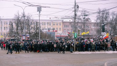 Nizhniy Novgorod, Rusya - 23 Ocak 2021: Putin ve arkadaşlarına karşı protesto, Alexei Navalny 'yi savunmak için miting.