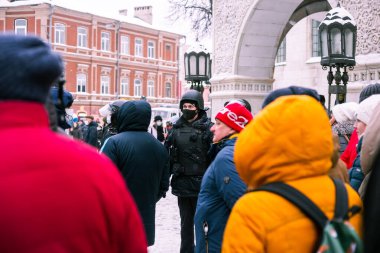 Nizhniy Novgorod, Rusya - 23 Ocak 2021: Putin ve arkadaşlarına karşı protesto, Alexei Navalny 'yi savunmak için miting