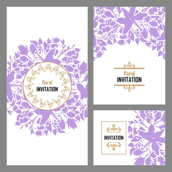 Delicada invitación con flores — Vector de stock