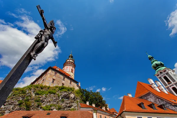 Jezus na krzyżu, Zamkowa wieża, Český Krumlov, Republika Czeska — Zdjęcie stockowe