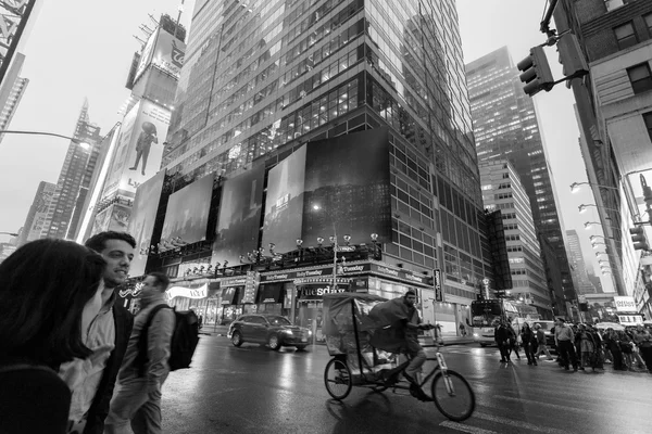 人と建物、ニューヨーク市マンハッタン — ストック写真