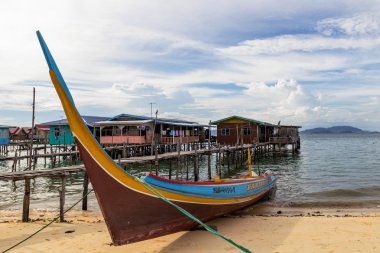Mabul Adası, Malezya