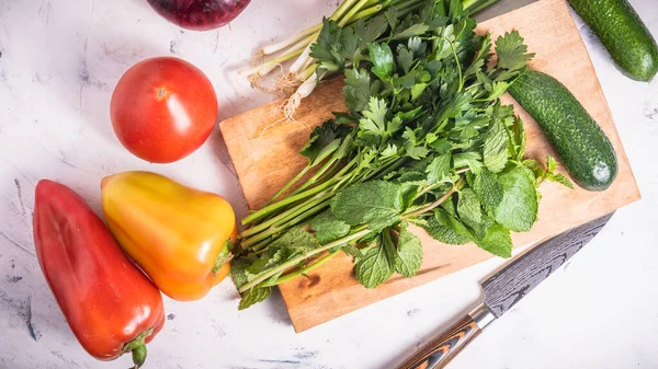 Ingredientes Para Hacer Ensalada Verduras Verano Una Mesa Ligera Vista — Foto de Stock