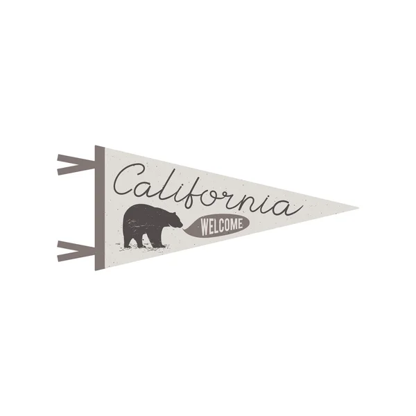 Abenteuer-Wimpel. Willkommen Sie bei California Flagge Wimpel. Explorer t-shirt Design. Vintage camping t Shirt-Design. Reisen mit Cali Symbol tragen. Vektor Grafik Freizeit Konzept isoliert. Retro-Natur — Stockvektor