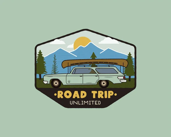 Vintage Hand Drawn Road Trip Logo Patch Carriding Mountains Landscape — Stock Vector