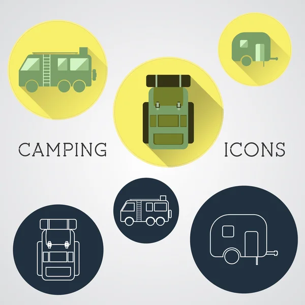 Conjunto de iconos de aventura al aire libre, insignias y emblemas logo de camping. Pegatinas de verano 2015. — Archivo Imágenes Vectoriales