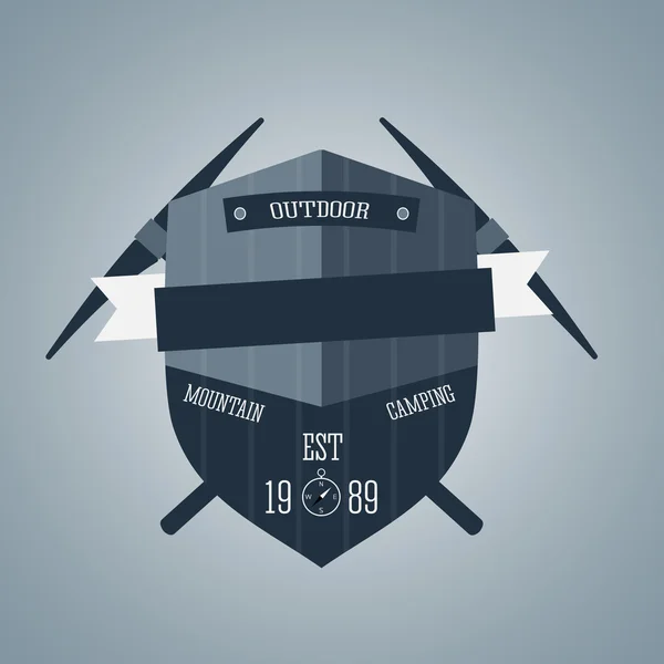 Логотип гірського кемпінгу. Пригодницька емблема графічного дизайну значка Уайлдернесс. Незвичайний стиль — стоковий вектор