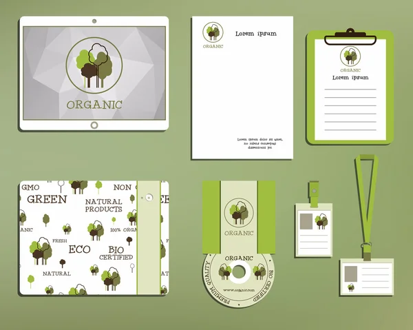 Groene en biologische huisstijl instellen sjabloon met boom elementen Vector huisstijl voor brandbook en richtsnoer. Tablet PC, cd, lanyard, A4 mock up sjabloon. — Stockvector