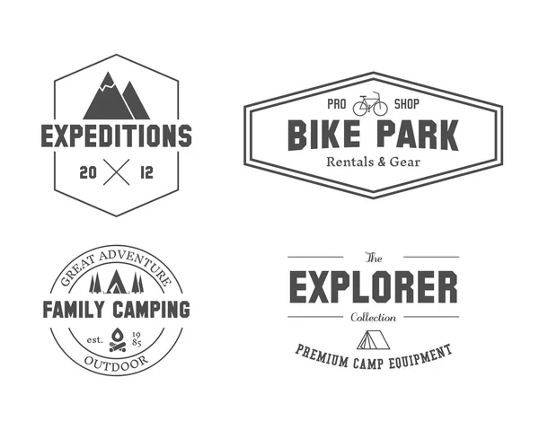 Set of outdoor explorer, family camp badge, logo and label templates. Travel, hiking, biking style. Outdoor. Best for adventure sites, travel magazine etc. Isolated on white background. Vector — Archivo Imágenes Vectoriales