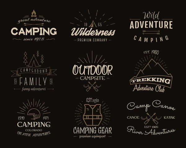 Set of retro badges and label logo graphics. Camping emblems and travel insignia. Vintage colors, old style design. Family, canoe campsite, equipment shop etc. Vector — Archivo Imágenes Vectoriales