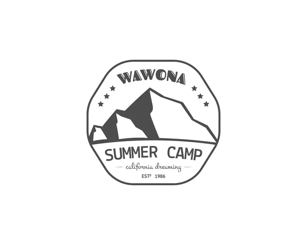 Vintage summer or winter camping badge, outdoor logo, emblem and label concept for web, print. Retro stylish monochrome design. Mountain concept and text. Easy to change color. Vector —  Vetores de Stock