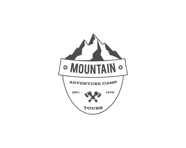 Vintage mountain trekking, climbing hiking camping badge, outdoor logo, emblem and label concept for web, print. Retro stylish monochrome design. Easy to change color. Vector — Stok Vektör