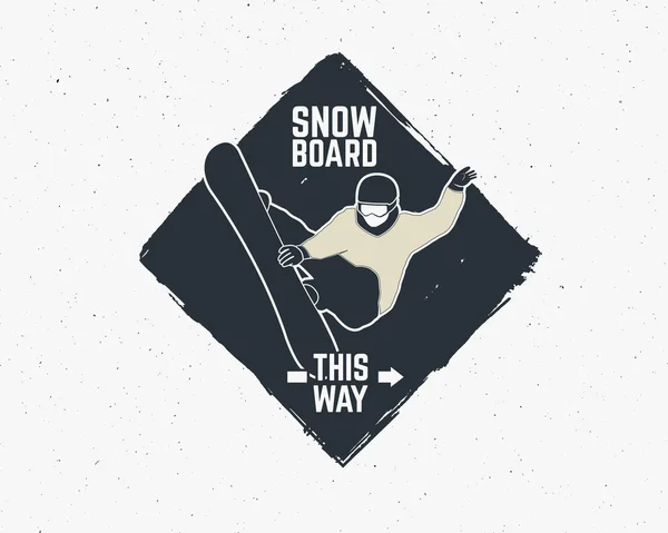Snowboarding sticker. Vintage mountain explorer label. Outdoor adventure logo design. Travel hand drawn and hipster insignia. Snowboard icon symbol. Extreme sports badge. Hipster design. Vector — Stock vektor
