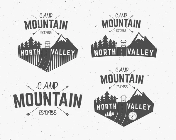 Set of Mountain camp vintage explorer labels Outdoor adventure logo design Travel hand drawn and hipster insignia. Snowboard icon symbol Wilderness, rv, motorhome, forest camping badge. Vector — Wektor stockowy