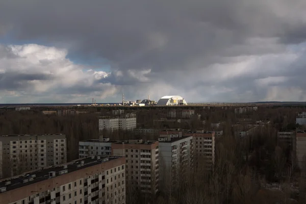 UKRAINE. Zone d'exclusion de Tchernobyl. - 2016.03.19. La centrale nucléaire. Vue de Pripyat — Photo