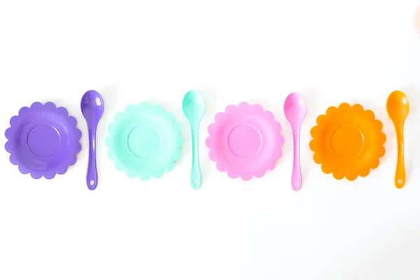 Rosa, púrpura, aguamarina, juego de placas de color aislado en blanco — Foto de Stock
