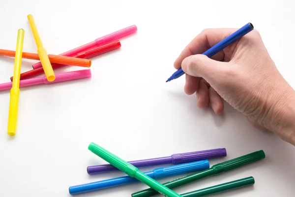 La mano dell'uomo, pronta a disegnare — Foto Stock