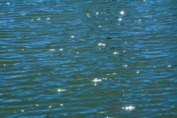 Rayos Solares Que Reflejan Efecto Estrella Superficie Del Agua — Foto de Stock