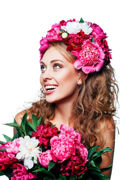 髪に花とファッション美容モデルの女の子 — ストック写真