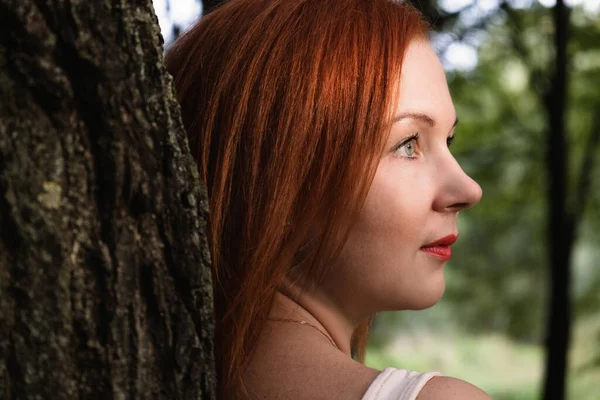 Profile Portrait Beautiful Red Haired Woman Close Hard Face Profile — Stock Photo, Image