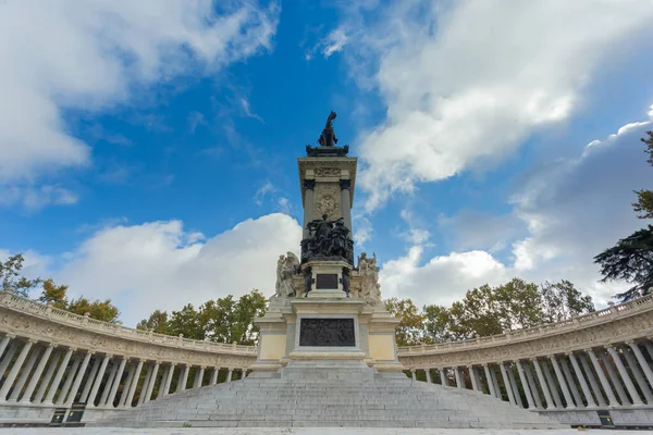 Madrid España Octubre 2020 Monumento Alfonso Xii Estanque Del Parque — Foto de Stock