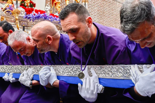 Madrid España Marzo 2019 Porteadores Del Cristo Jesús Pobre Durante —  Fotos de Stock