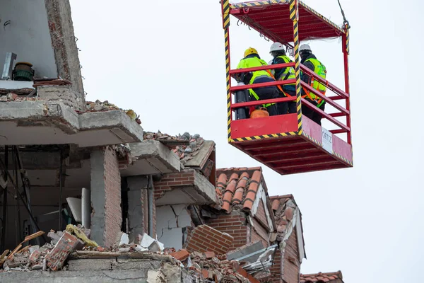 Madrid Spanien Januari 2021 Tekniker Från Madrids Kommunfullmäktige Inspekterar Konsekvenserna — Stockfoto