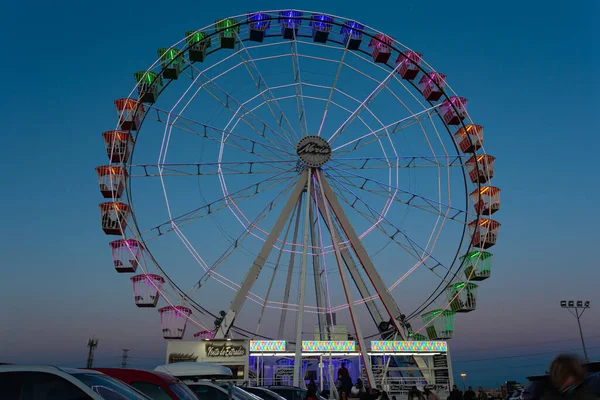 Madrid Spain April 2021 Ferris Wheel Colored Baskets Madrid Fair — Stock Photo, Image