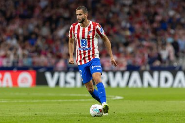 Madrid, İspanya - 18 Ekim 2025: Atletico Madrid ile Osasuna arasında oynanan La Liga maçı Metropolitano 'da oynandı. Maç boyunca Atletico Madrid ve Osasuna oyuncuları.