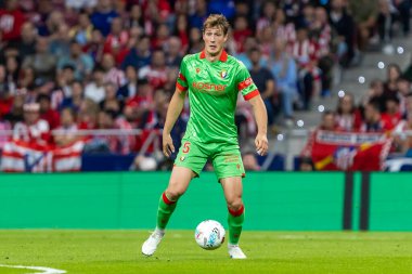 Madrid, İspanya - 18 Ekim 2025: Atletico Madrid ile Osasuna arasında oynanan La Liga maçı Metropolitano 'da oynandı. Maç boyunca Atletico Madrid ve Osasuna oyuncuları.