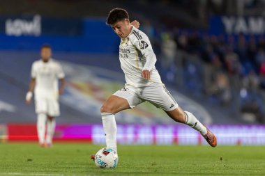 Madrid, İspanya - 19 Ekim 2025: Getafe FC ile Real Madrid arasındaki Liga maçı Getafe 'de oynandı. Maç sırasında Real Madrid oyuncuları. Profesyonel futbol. EA Spor Ligi 2025, 2026.