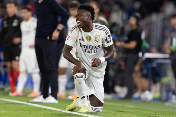 Madrid, İspanya - 19 Ekim 2025: Getafe FC ile Real Madrid arasındaki Liga maçı Getafe 'de oynandı. Maç sırasında Real Madrid oyuncuları. Profesyonel futbol. EA Spor Ligi 2025, 2026.