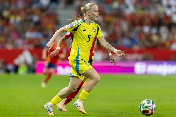 Malaga, İspanya - 24 Ekim 2025: İspanya Milli Takımı ile İsveç milli takımı arasında oynanan UEFA Uluslar Ligi maçı. Kadın milli futbol takımı. Kadın futbolu.