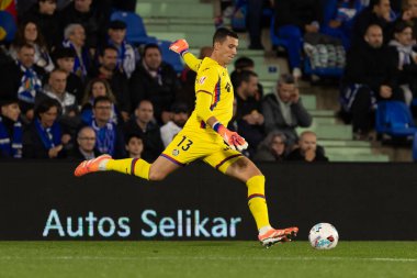 Madrid, İspanya - 31 Ekim 2025: Getafe FC ile Girona FC arasındaki lig maçı Madrid 'de oynandı. Maç sırasında Getafe oyuncuları. EA Spor Ligi.