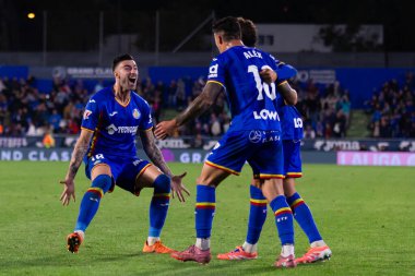 Madrid, İspanya - 31 Ekim 2025: Getafe FC ile Girona FC arasındaki lig maçı Madrid 'de oynandı. Maç sırasında Getafe oyuncuları. EA Spor Ligi.