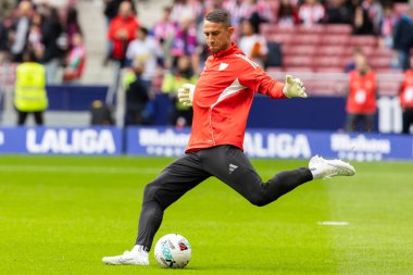 Madrid, İspanya - 1 Kasım 2025: Madrid 'de Atletico Madrid ile Sevilla FC arasında oynanan lig maçı. Maç sırasında Sevilla FC oyuncuları. Sevilla FC takımı. EA Spor Ligi 2025