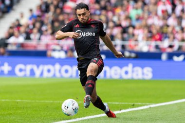 Madrid, İspanya - 1 Kasım 2025: Madrid 'de Atletico Madrid ile Sevilla FC arasında oynanan lig maçı. Maç sırasında Sevilla FC oyuncuları. Sevilla FC takımı. EA Spor Ligi 2025