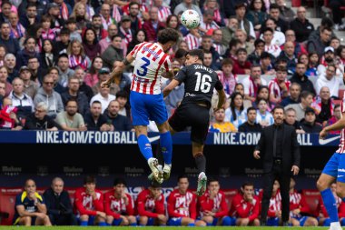 Madrid, İspanya - 1 Kasım 2025: Madrid 'de Atletico Madrid ile Sevilla FC arasında oynanan lig maçı. Maç sırasında Sevilla FC oyuncuları. Sevilla FC takımı. EA Spor Ligi 2025