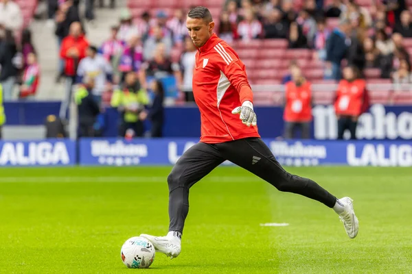 Madrid, İspanya - 1 Kasım 2025: Madrid 'de Atletico Madrid ile Sevilla FC arasında oynanan lig maçı. Maç sırasında Sevilla FC oyuncuları. Sevilla FC takımı. EA Spor Ligi 2025