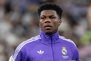 Madrid, İspanya - 1 Kasım 2025: Real Madrid ve Valencia FC arasındaki lig maçı. Maç sırasında Real Madrid oyuncuları. EA Spor Ligi 2025.