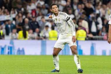 Madrid, İspanya - 1 Kasım 2025: Real Madrid ve Valencia FC arasındaki lig maçı. Maç sırasında Real Madrid oyuncuları. EA Spor Ligi 2025.