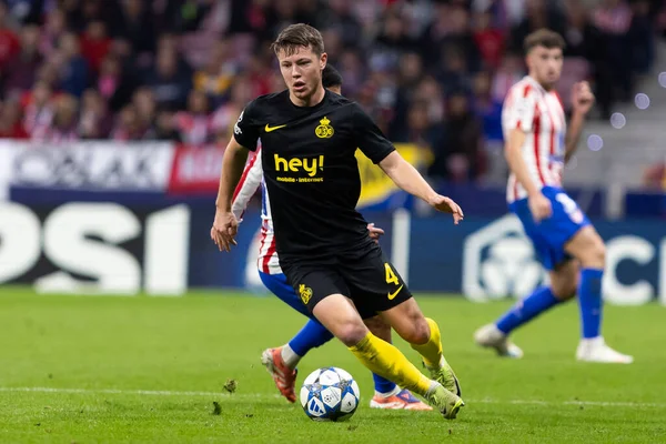 Madrid, İspanya - 4 Kasım 2025: Atletico Madrid ile Union St. Gilloise arasında oynanan UEFA Şampiyonlar Ligi maçı. Maç sırasında Union St. Gilloise oyuncuları.