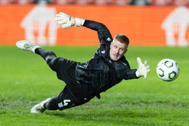 Madrid, İspanya - 6 Kasım 2025: UEFA Konferans Ligi maçı Madrid 'de Rayo Vallecano ve Lich Poznan arasında oynandı. Maç sırasında Lich oyuncuları. Konferans Birliği.