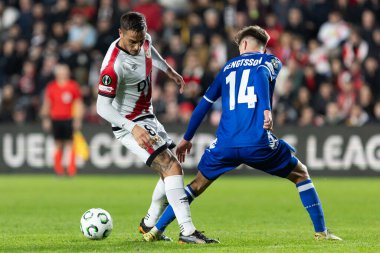 Madrid, İspanya - 6 Kasım 2025: UEFA Konferans Ligi eleme maçı Madrid 'de Rayo Vallecano ve Lich Poznan arasında oynandı. Rayo Vallecano oyuncuları. Konferans Birliği