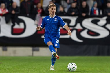 Madrid, İspanya - 6 Kasım 2025: UEFA Konferans Ligi maçı Madrid 'de Rayo Vallecano ve Lich Poznan arasında oynandı. Maç sırasında Lich oyuncuları. Konferans Birliği.