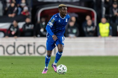 Madrid, İspanya - 6 Kasım 2025: UEFA Konferans Ligi maçı Madrid 'de Rayo Vallecano ve Lich Poznan arasında oynandı. Maç sırasında Lich oyuncuları. Konferans Birliği.