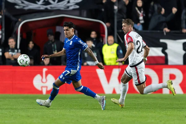 Madrid, İspanya - 6 Kasım 2025: UEFA Konferans Ligi maçı Madrid 'de Rayo Vallecano ve Lich Poznan arasında oynandı. Maç sırasında Lich oyuncuları. Konferans Birliği.